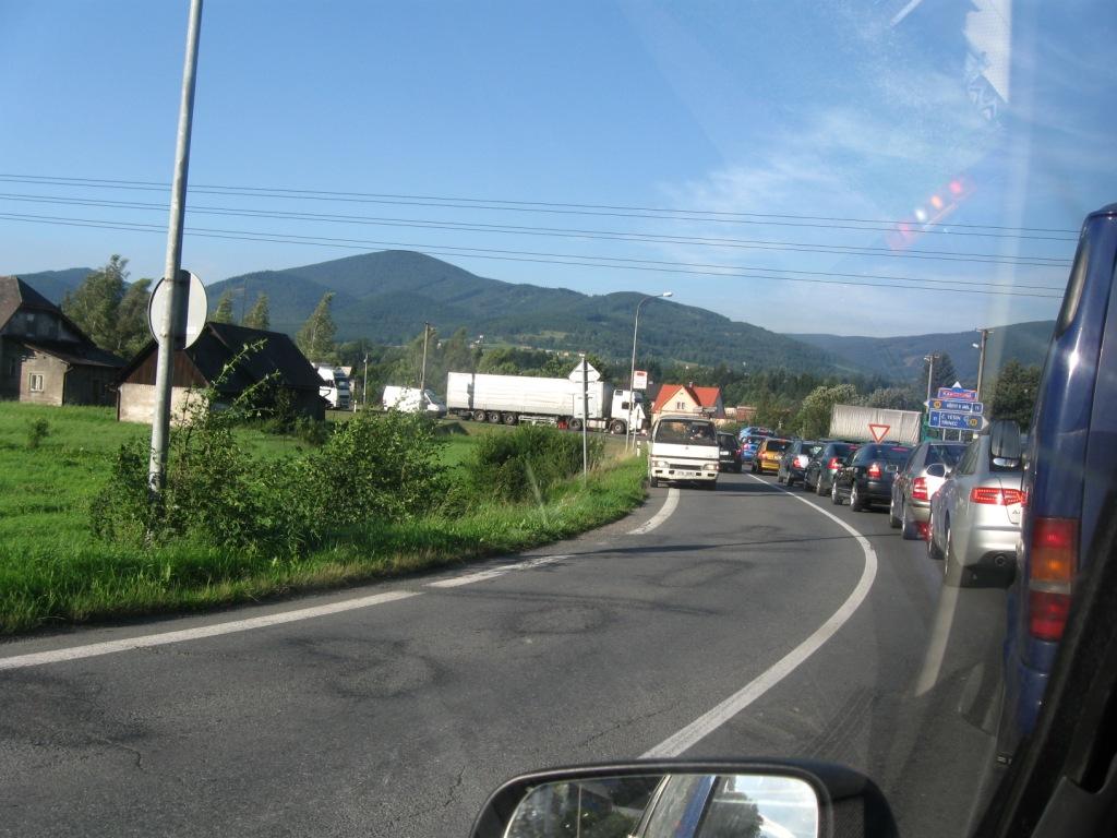 Cesta do práce (Karpentská křižovatka u Bystřice)